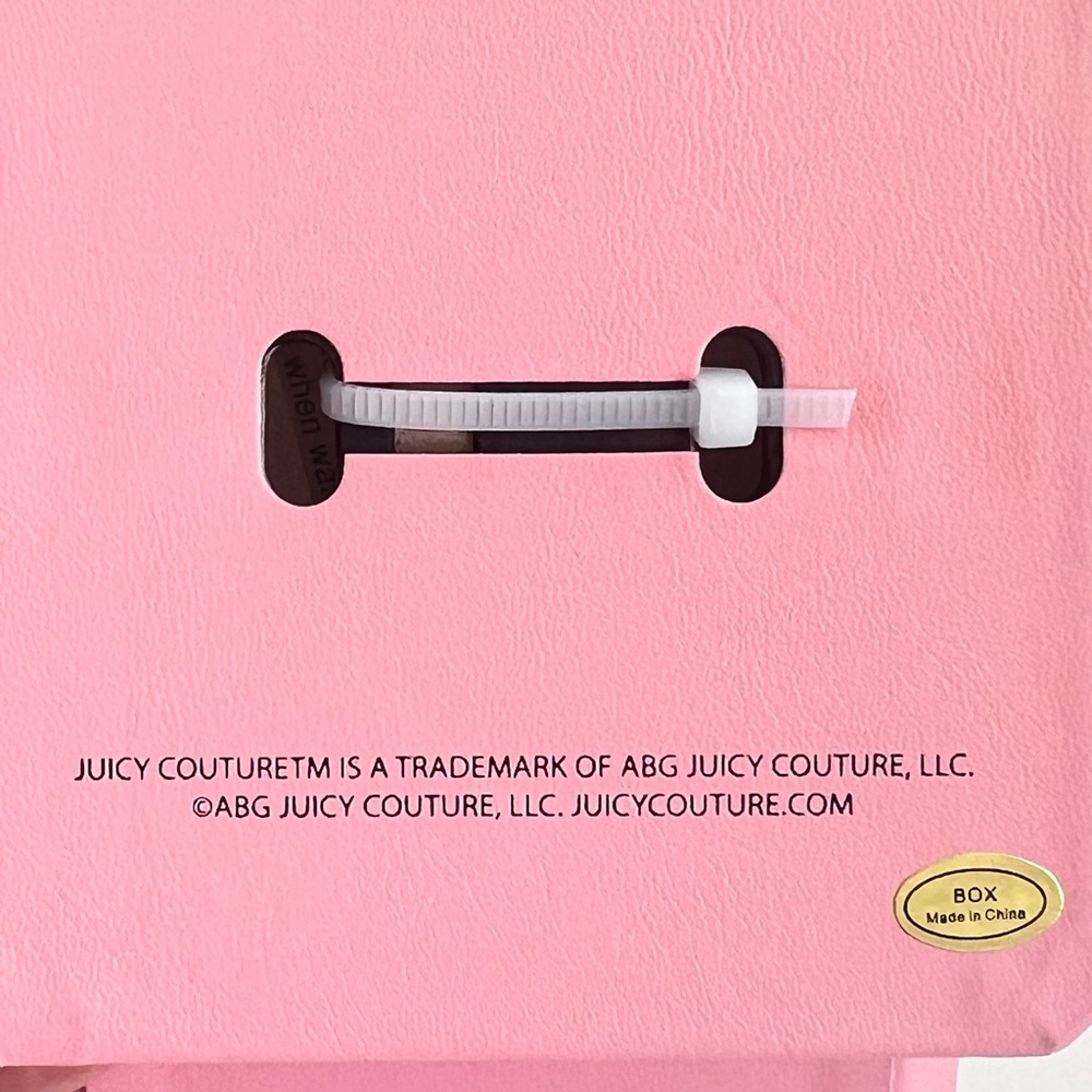NWT Juicy Couture Pink 'Dump Him’ Watch - Picture 16 of 16